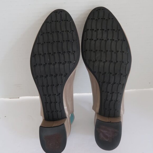 Thierry Rabotin Italian Slingback Block Heel Shoes for women Sz 7 Color Tan - Picture 9 of 12